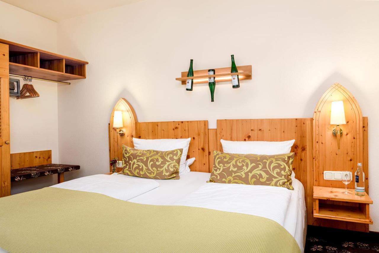Akzent Waldhotel Rheingau Geisenheim Bagian luar foto